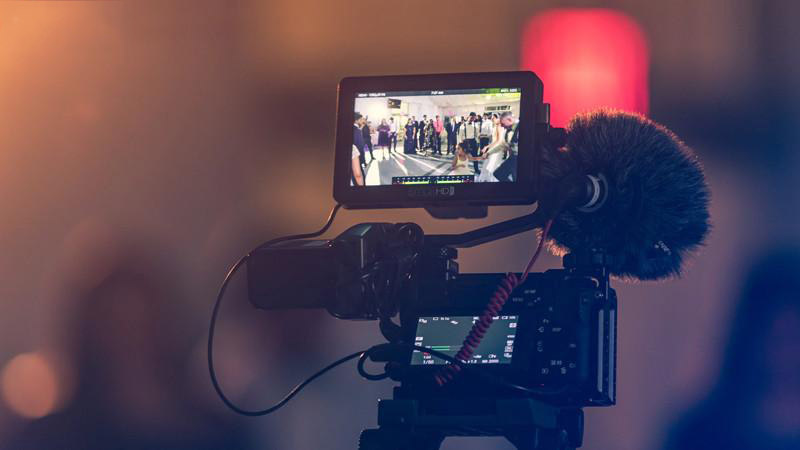 2021網(wǎng)絡(luò)直播業(yè)如何通過(guò)稅收政策合理降低企業(yè)及個(gè)人稅負(fù)？