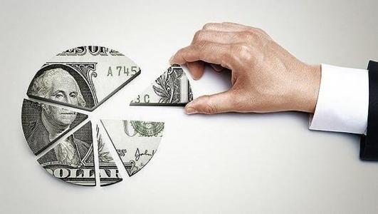 股權(quán)劃轉(zhuǎn)，哪個(gè)稅收方案更合適？