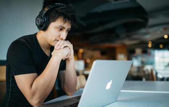 關(guān)聯(lián)企業(yè)之間大額無償借款和有償借款如何降低增值稅的稅負(fù)？