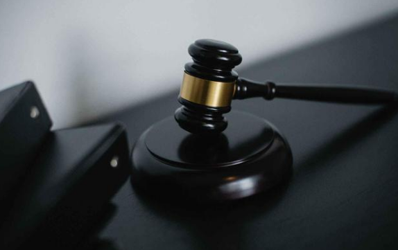 自然人股權(quán)轉(zhuǎn)讓稅務(wù)咨詢失敗后，中介機(jī)構(gòu)被告上法庭！