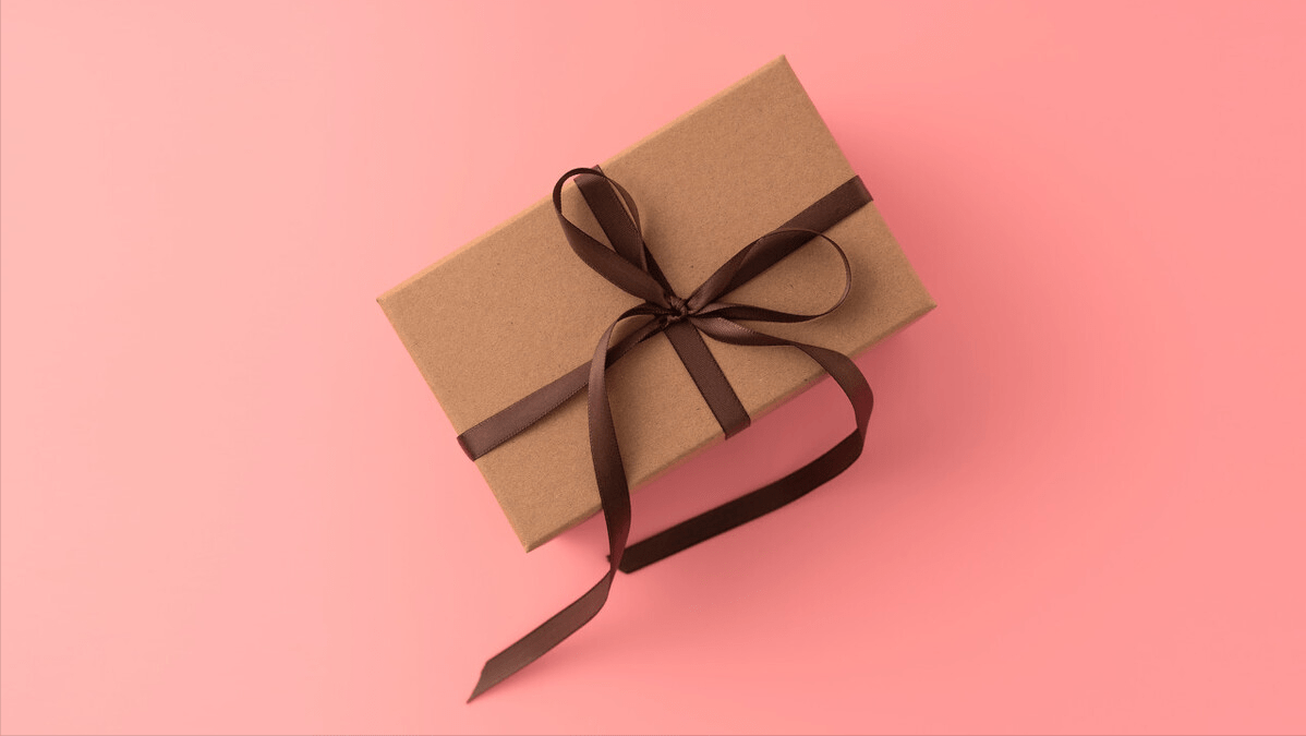 公司節(jié)日送禮的對(duì)象較多，或者隨街派送的，這樣怎么算偶然所得稅？